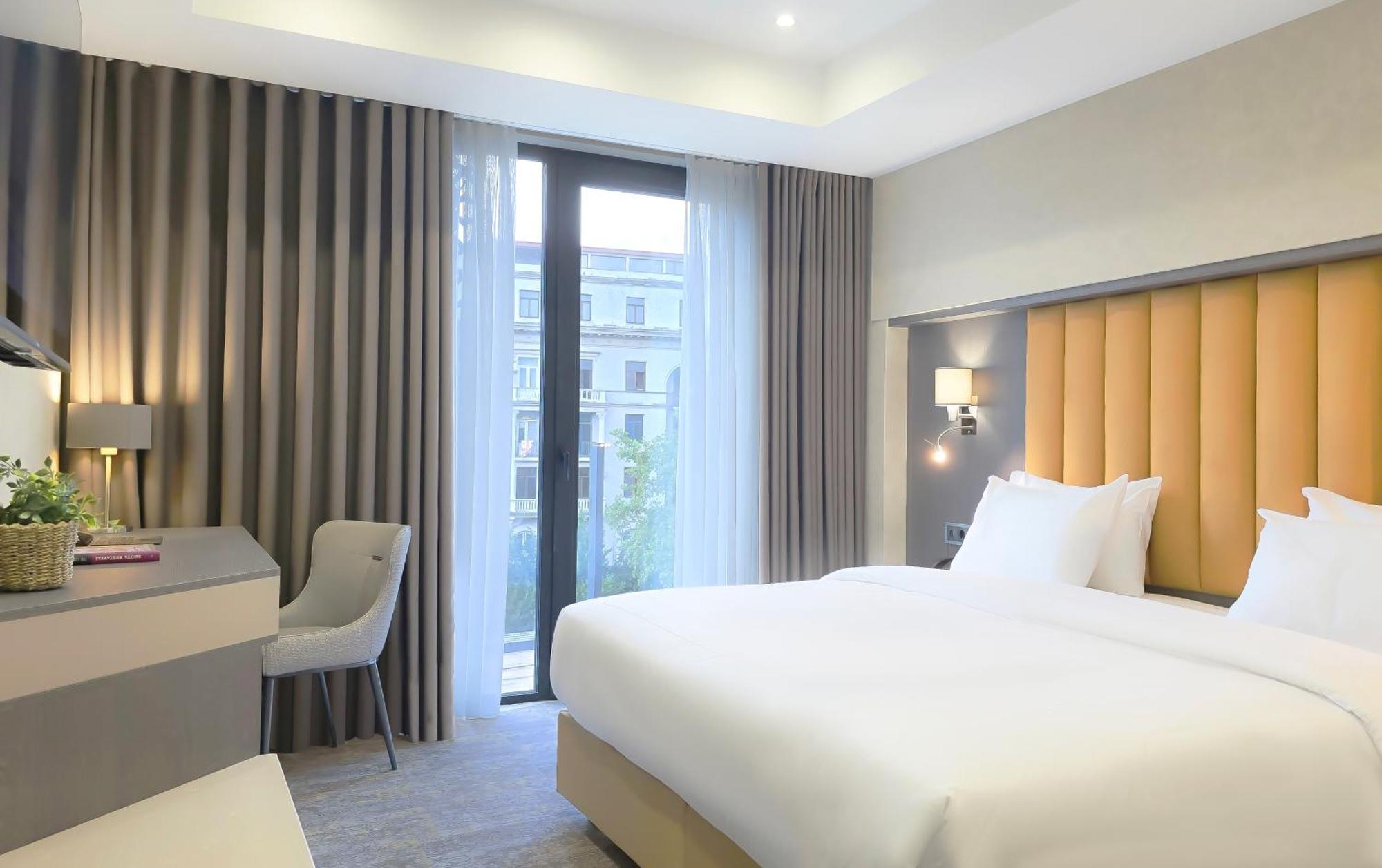 Griffin Hotel Tbilisi Bagian luar foto