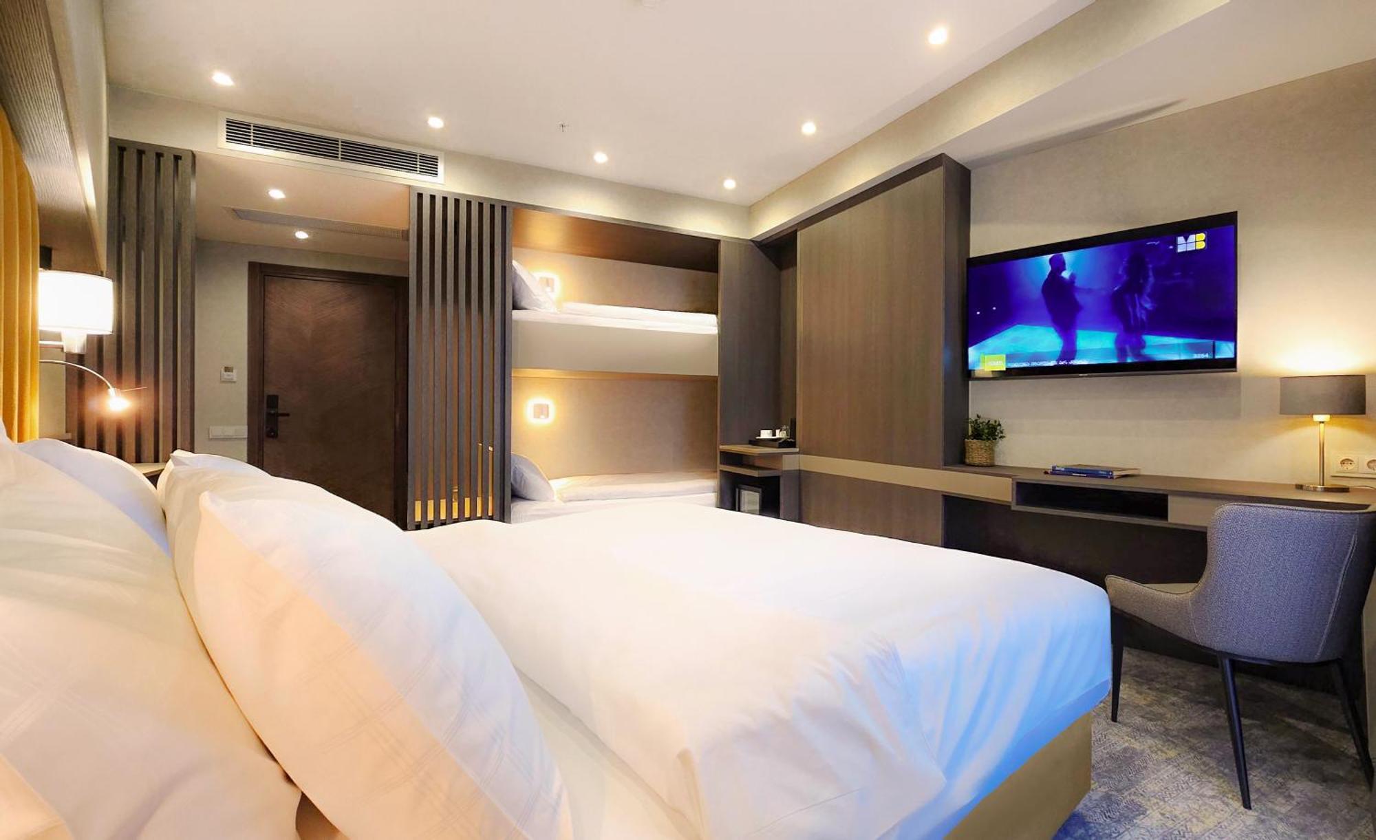 Griffin Hotel Tbilisi Bagian luar foto