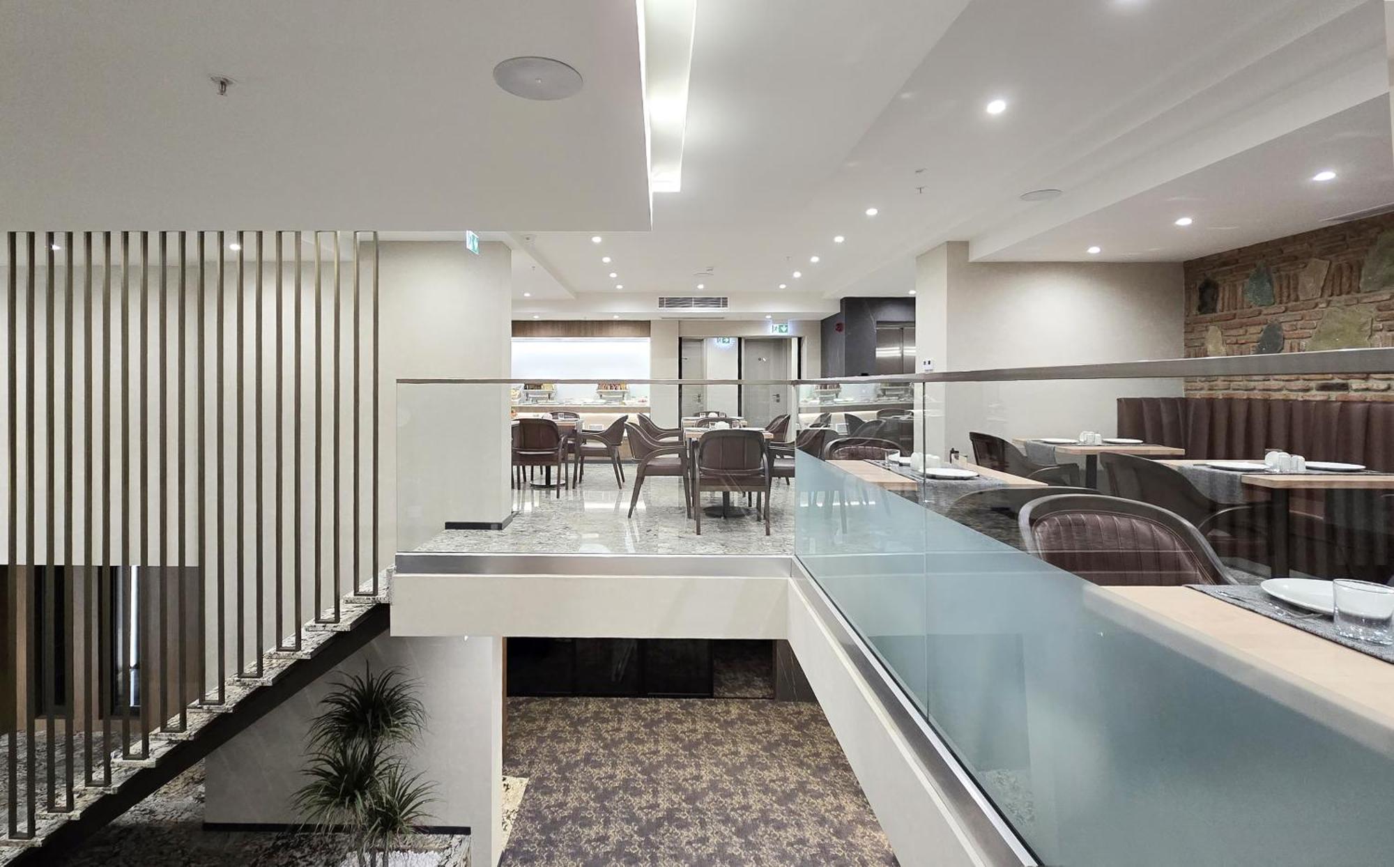 Griffin Hotel Tbilisi Bagian luar foto