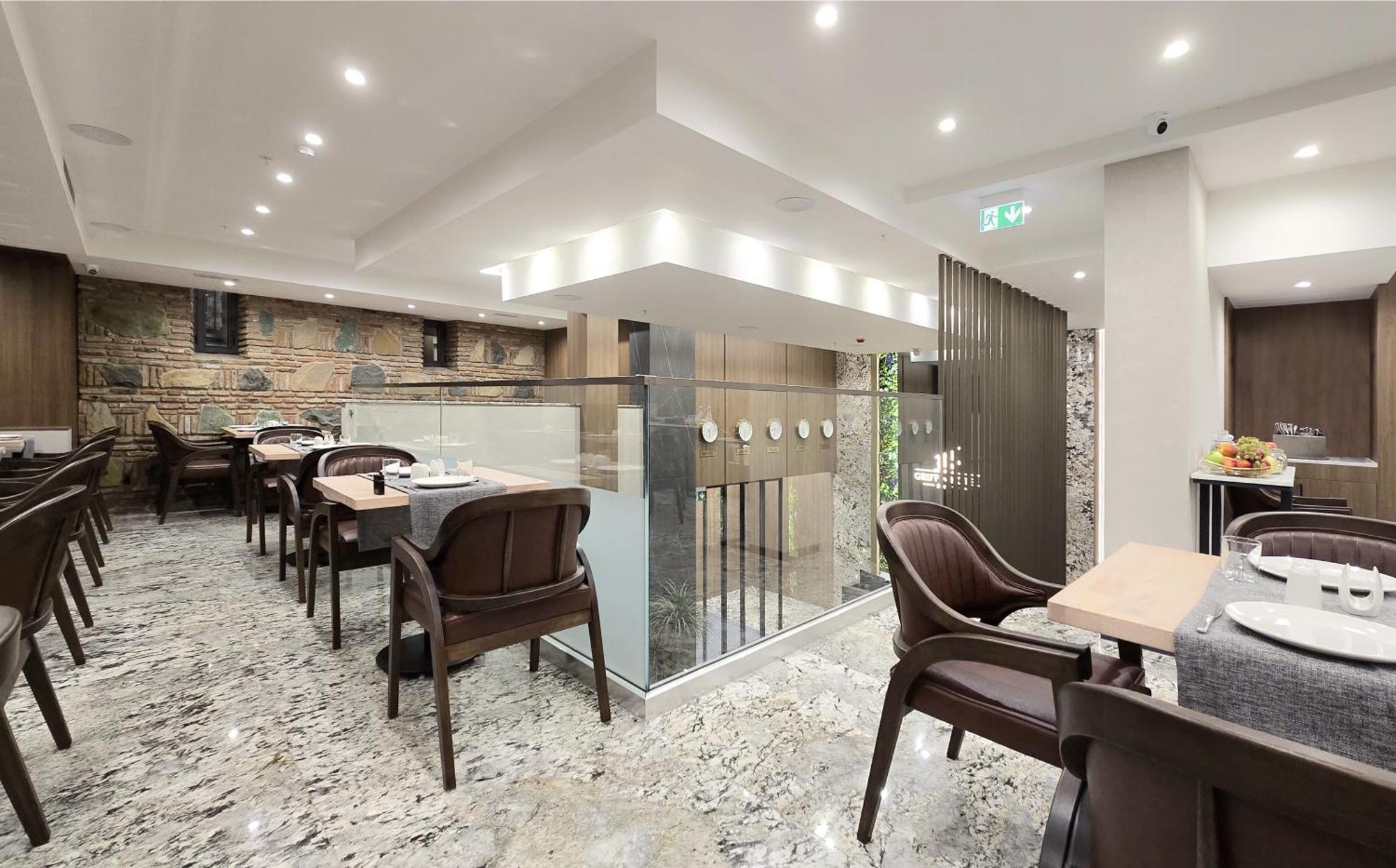 Griffin Hotel Tbilisi Bagian luar foto