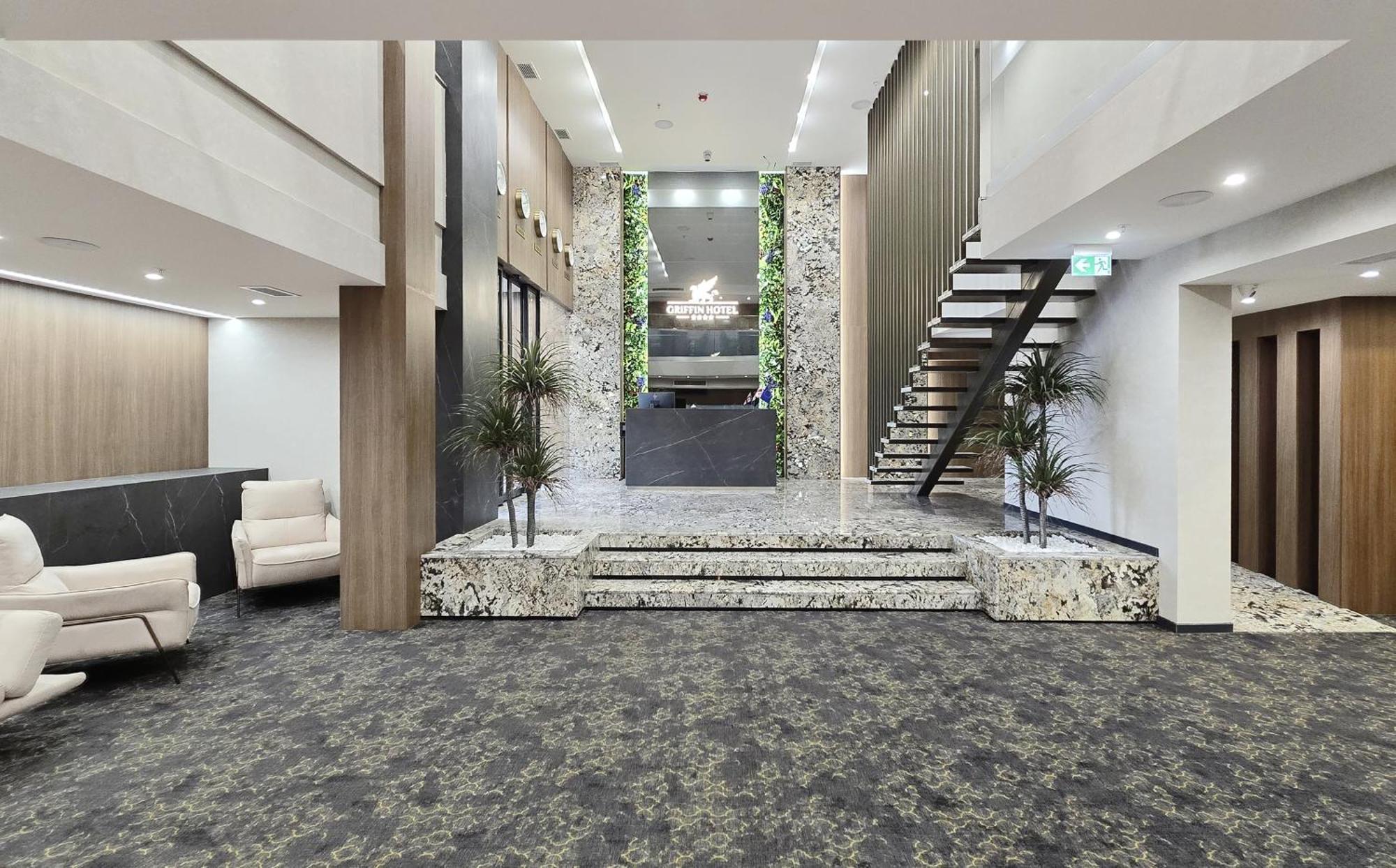 Griffin Hotel Tbilisi Bagian luar foto