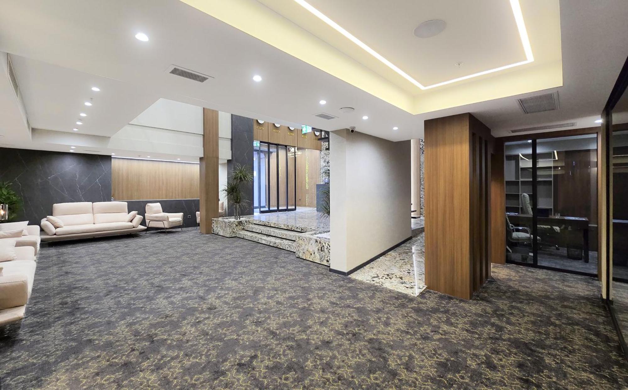 Griffin Hotel Tbilisi Bagian luar foto