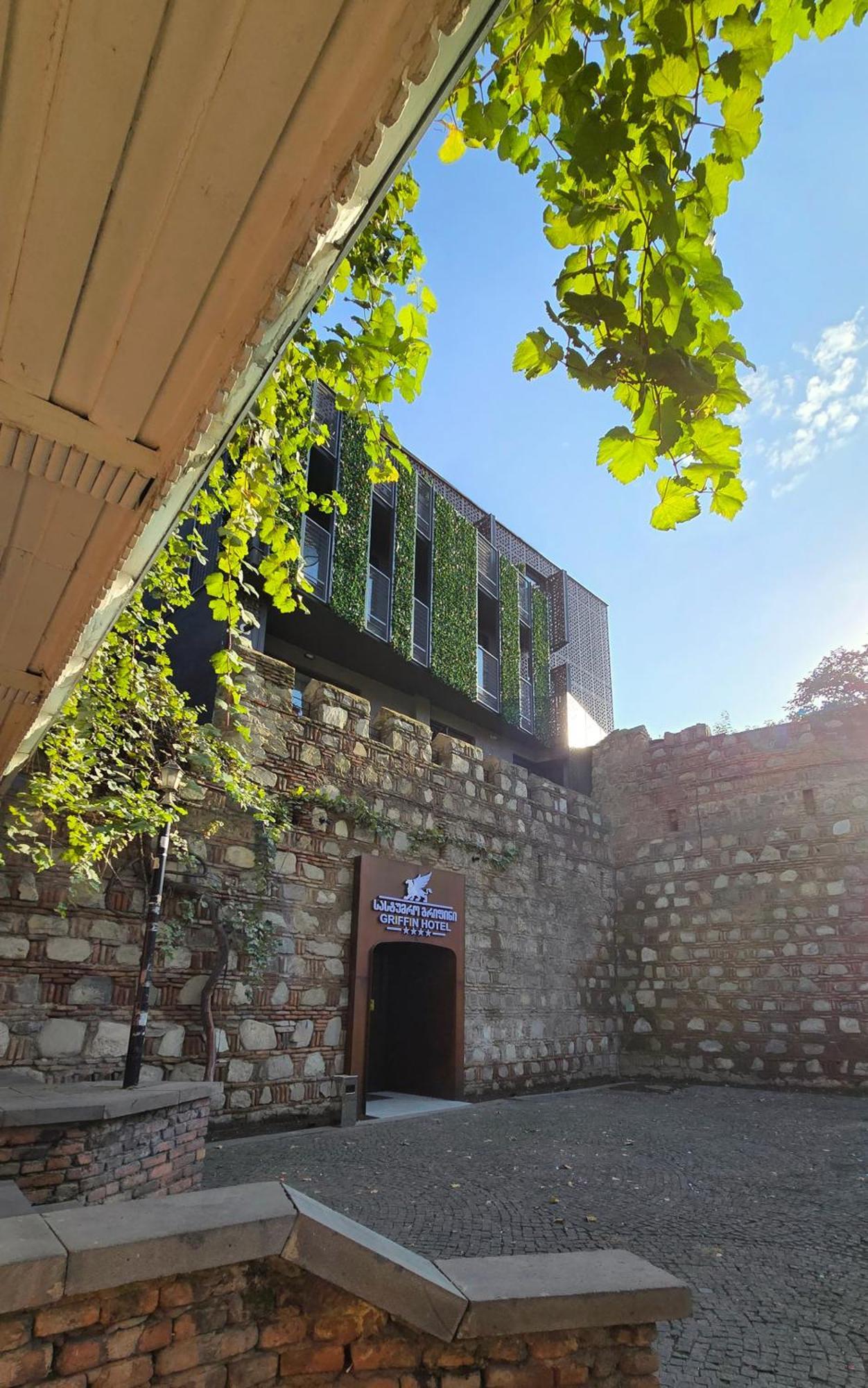 Griffin Hotel Tbilisi Bagian luar foto